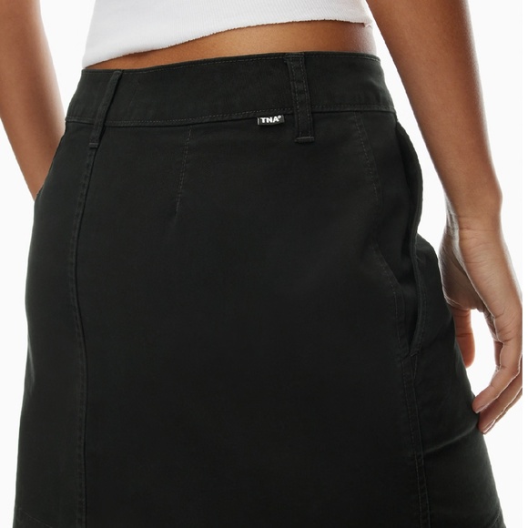 Aritzia TNA Riverdale Black Cotton Skirt (4) - Picture 4 of 15